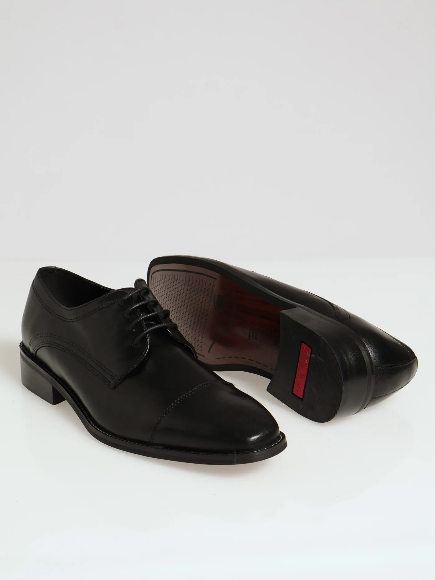 Basic Lace Up Toe Cap Derby With Randing - Black
