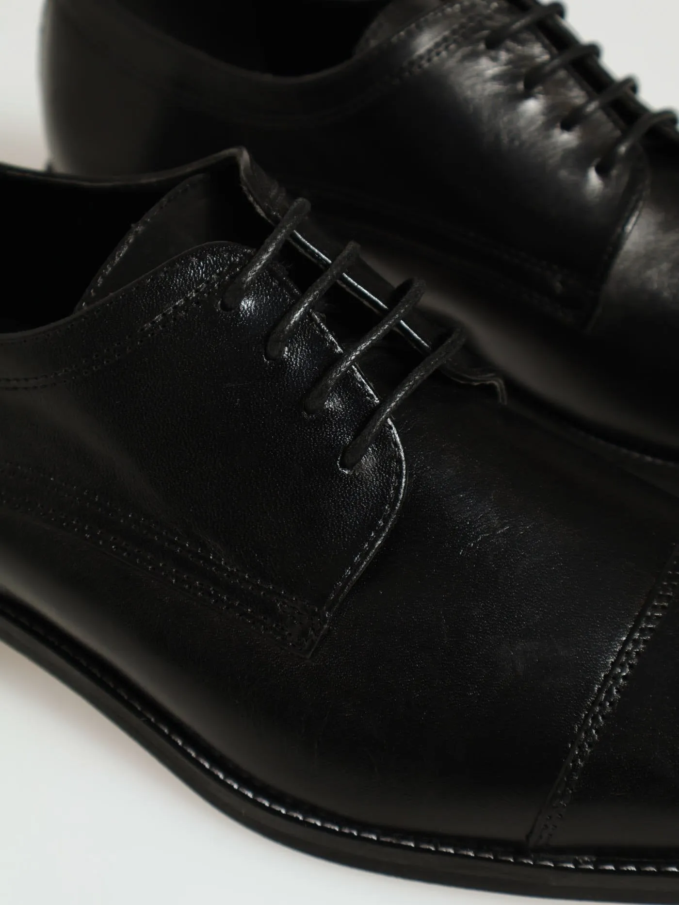 Basic Lace Up Toe Cap Derby With Randing - Black