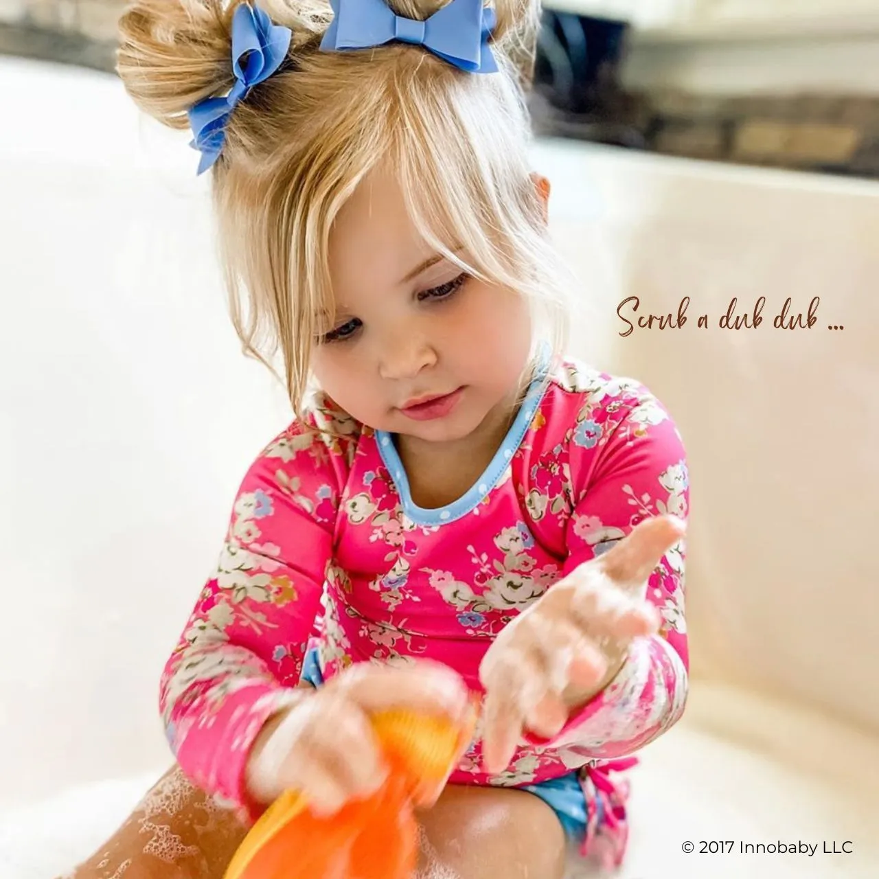 Innobaby Silicone Fish Bath Scrub