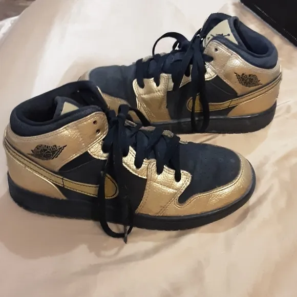 kids shoes