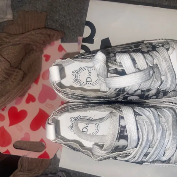 kids shoes