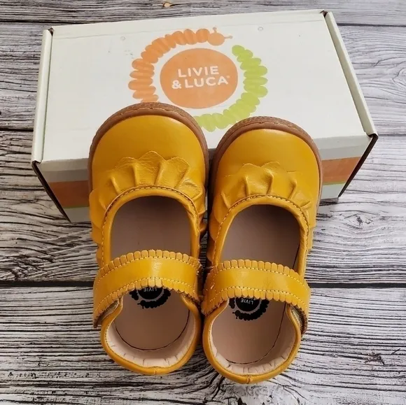 Livie and Luca Ruche Mary Jane Shoes Butterscotch No Box