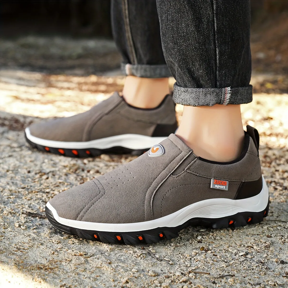 Men's Slippers – Durable Non-Slip Casual Shoes for Everyday Comfort