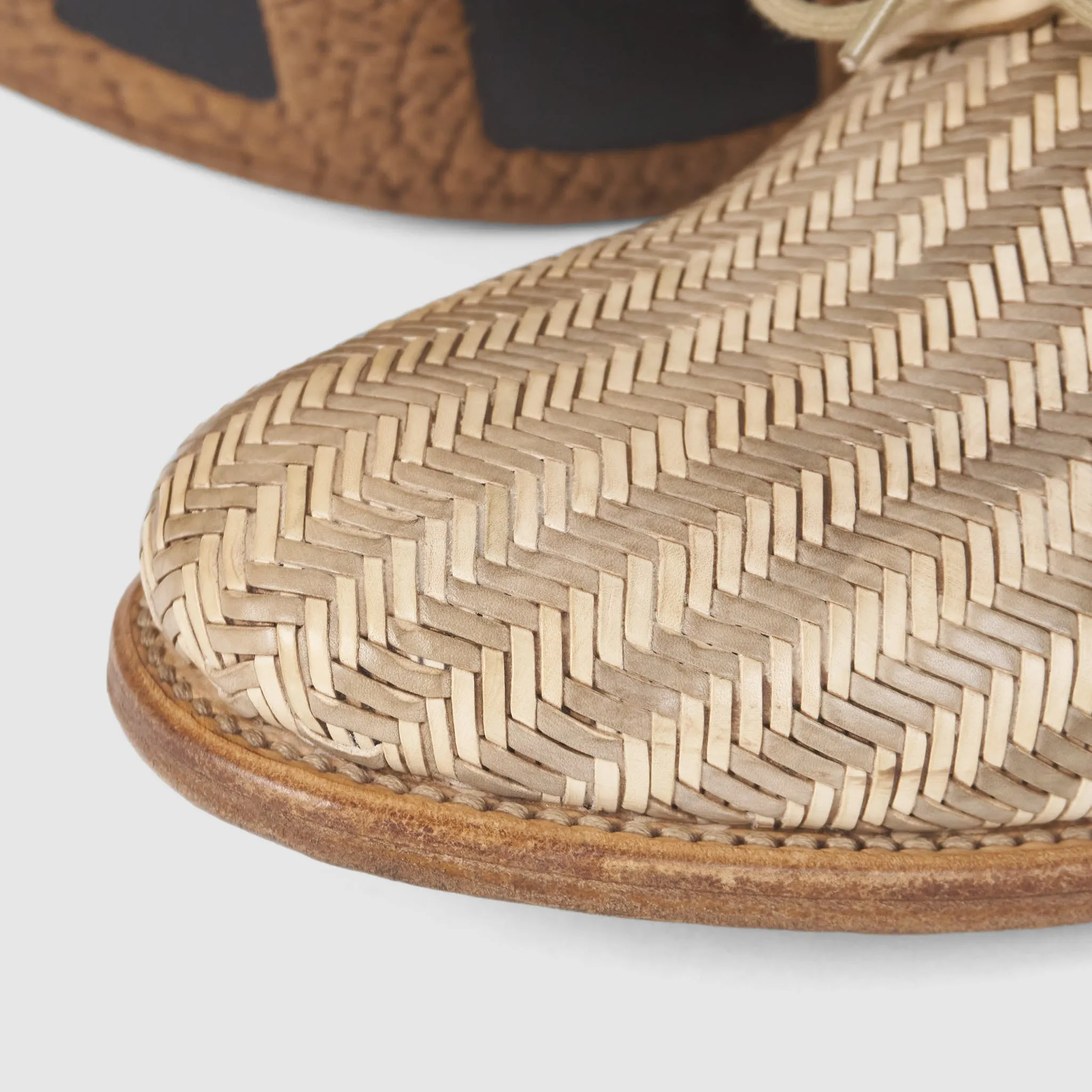 Preventi Smooth Braided Shoes