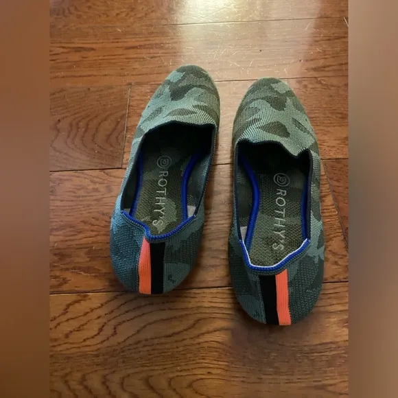 Rothy’s the Loafer in Olive Camo